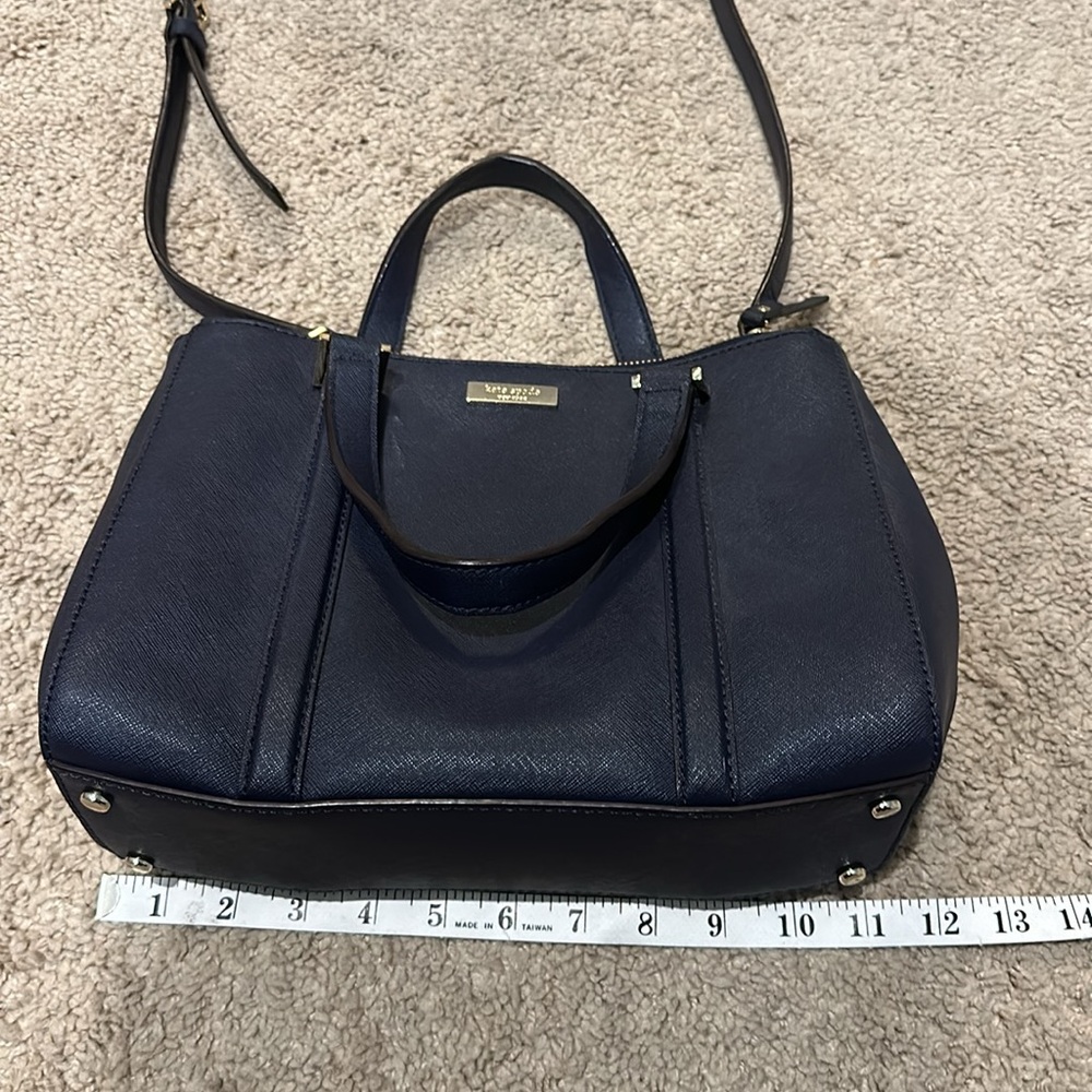 Excellent condition Kate Spade crossbody carryall navy blue purse or Tote - Picture 9 of 11